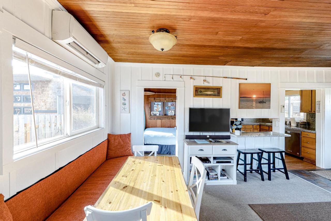 Cottage By The Sea Manzanita Exteriör bild