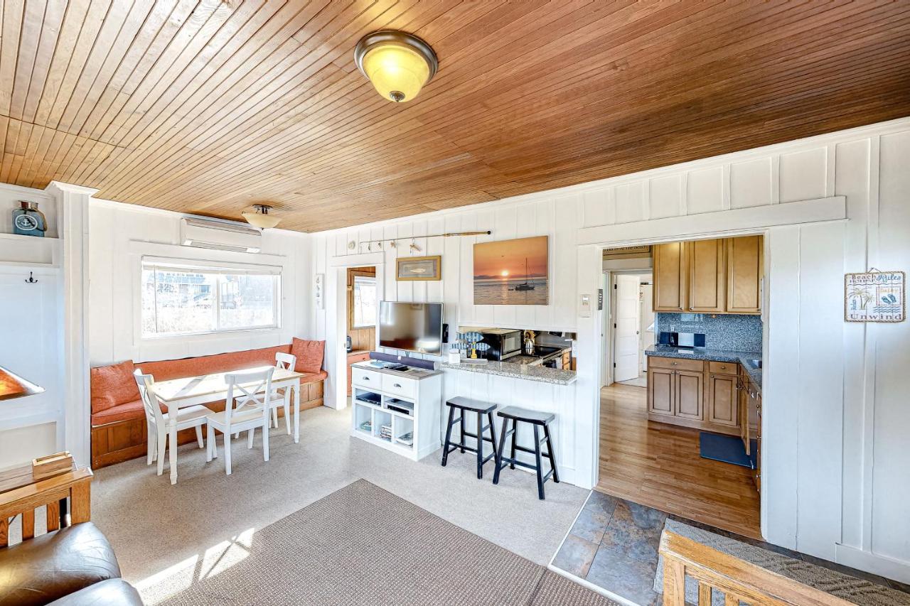 Cottage By The Sea Manzanita Exteriör bild