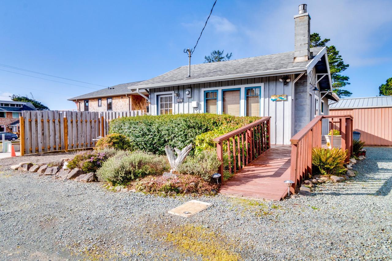 Cottage By The Sea Manzanita Exteriör bild
